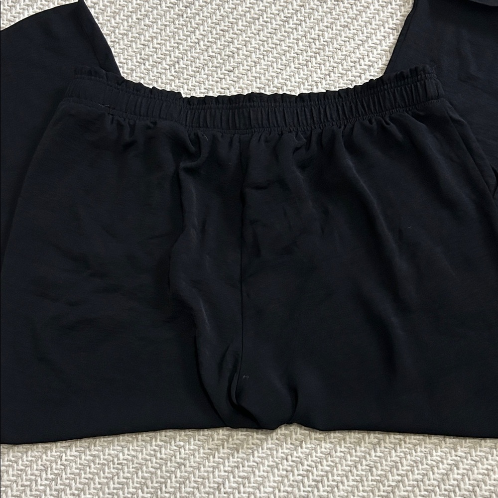 Soho Black Relaxed Fit Dress Pants. Pull on. Size XL - Picture 3 of 5